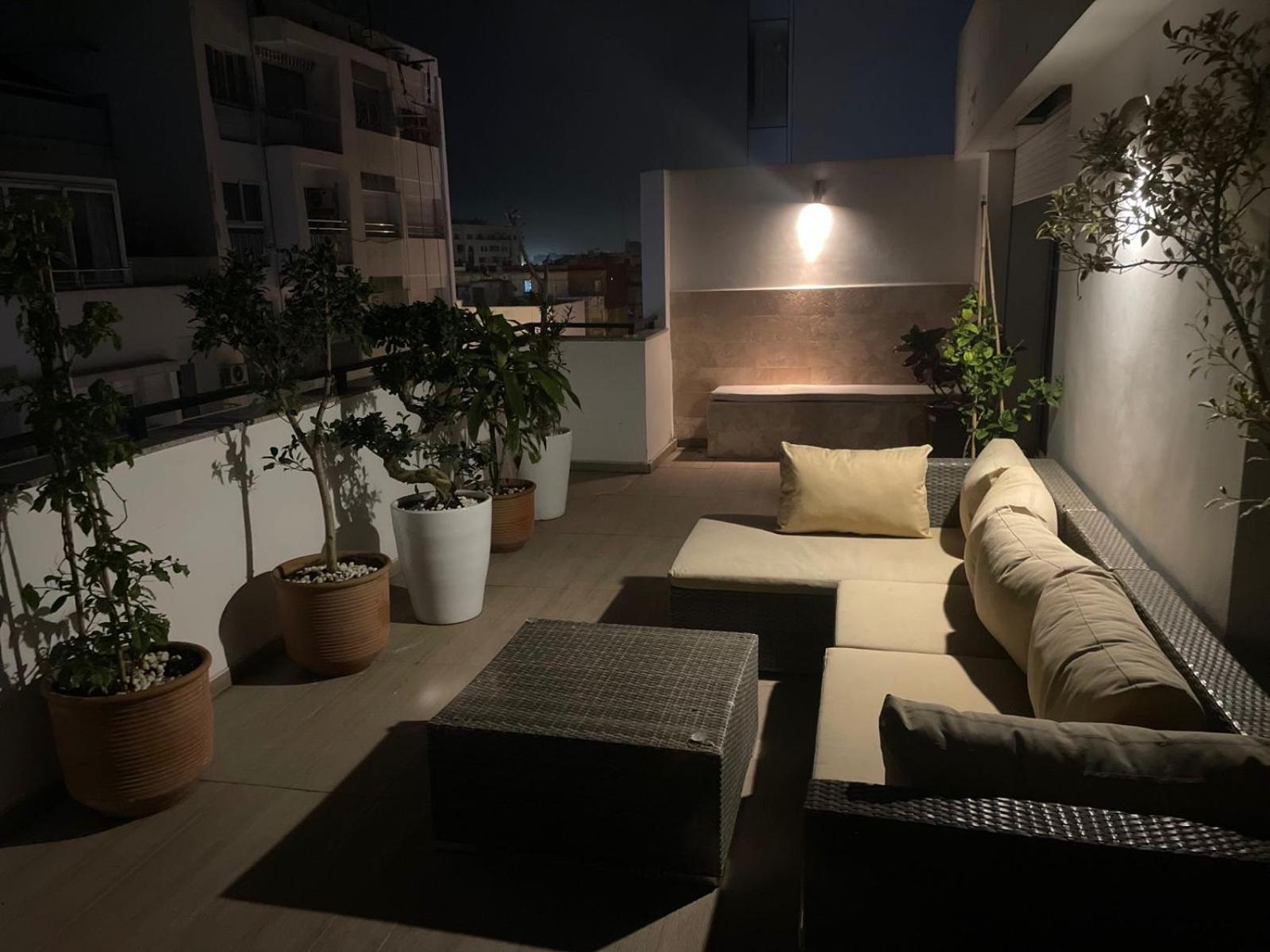 Central, Terrasse, Confortable - Bleue Residence カサブランカ エクステリア 写真